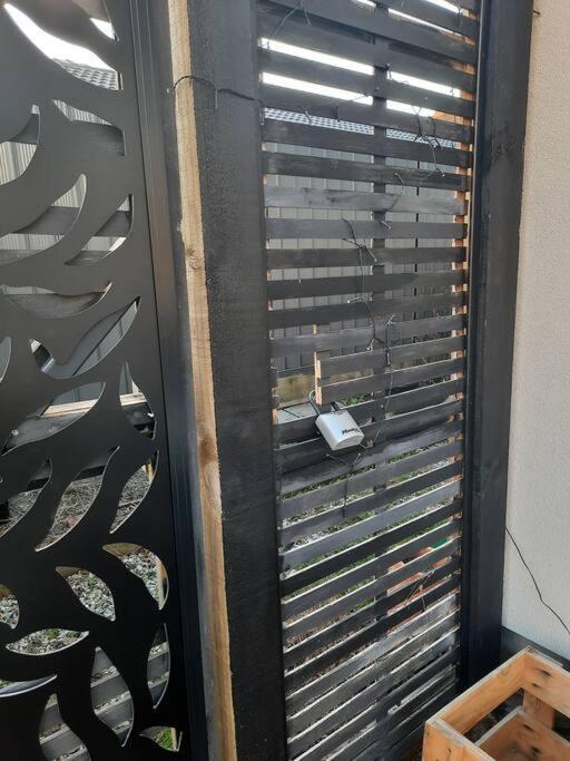 Banbury Deluxe With Spa Bath! Private Courtyard! 皇后镇 外观 照片